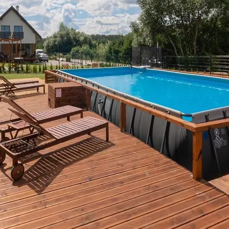 Forest House - Mazur Daire